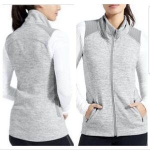 Athleta Womens Stronger Spacedye Workout Vest In Heather Grey Size Small
